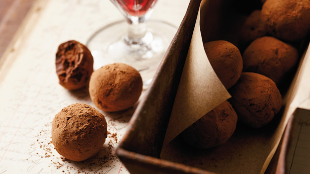 Valentine's Day Desserts: Simple Truffles Recipe #MyHallmark #MyHallmarkIdeas