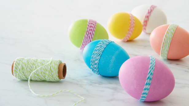 Easter egg ideas: Twine-wrapped #MyHallmark #MyHallmarkIdeas