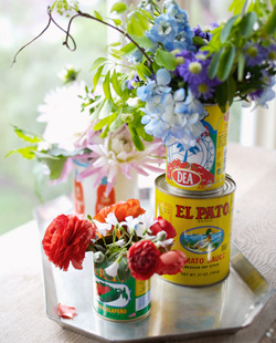 Simple Summer Centerpieces: Cut Garden Flowers & Tin Can Vases #MyHallmark #MyHallmarkIdeas