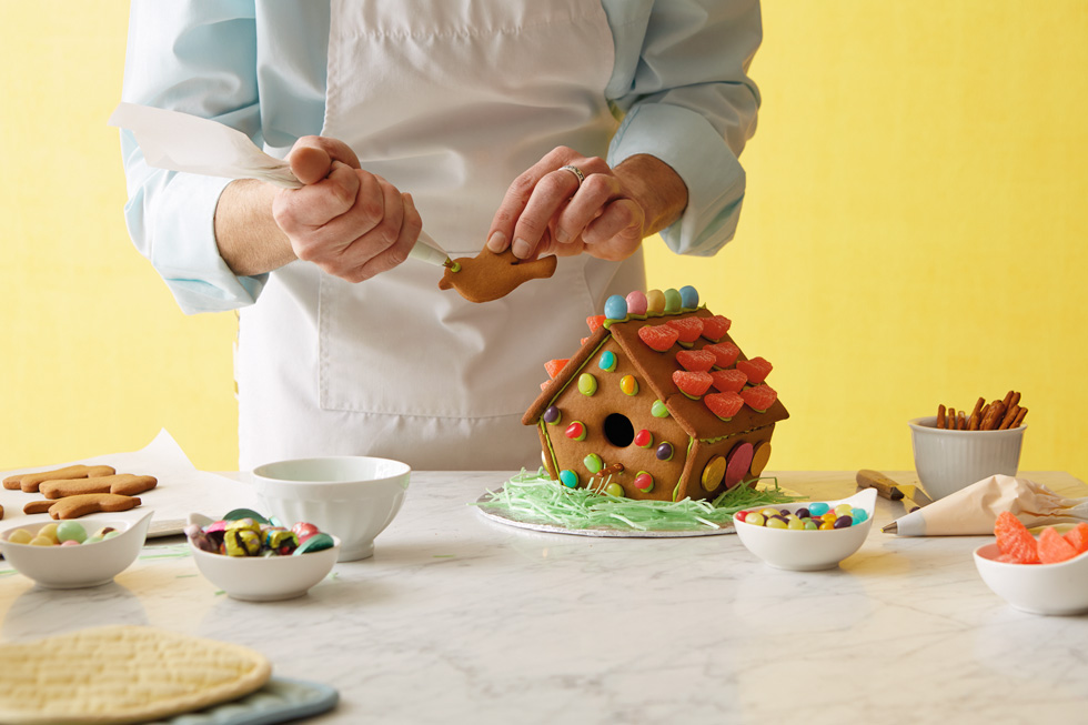 Gingerbread House Ideas & Step-by-Step: Add cookie decorations @hallmarkstores @hallmarkstoresIdeas
