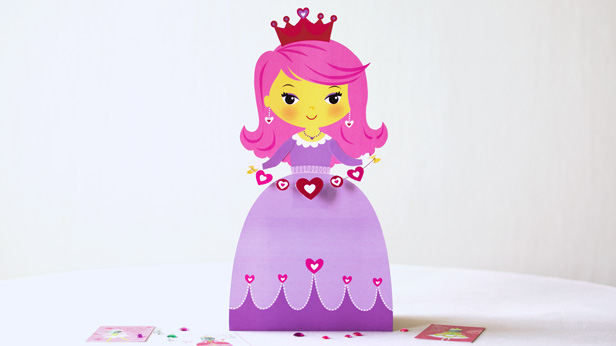 DIY Valentine Box: Princess #MyHallmark #MyHallmarkIdeas