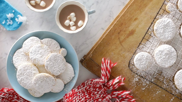 60-Second Sweets Video: How to Make Shortbread Cookies