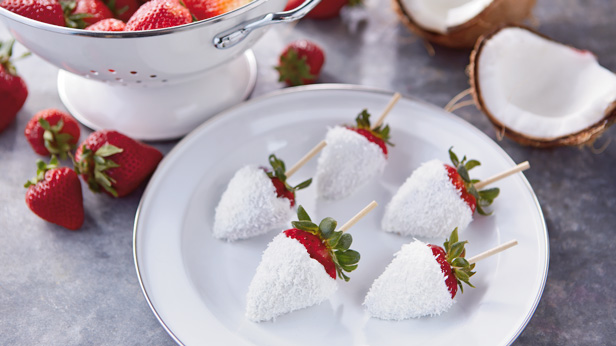 Fun Frozen Treats: Chewy Chill Berries Recipe #MyHallmark #MyHallmarkIdeas