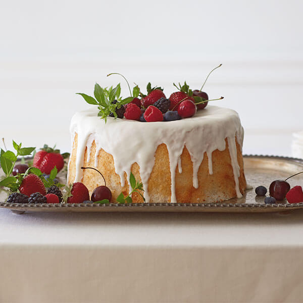 Easy birthday cake ideas: Bowlful of Berries