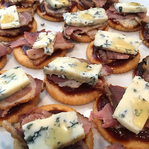 Smoked brisket and blue cheese cracker appetizers