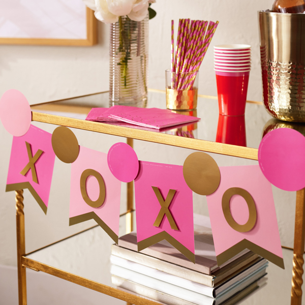 6 cute and creative DIY party decorations – Hallmark Ideas