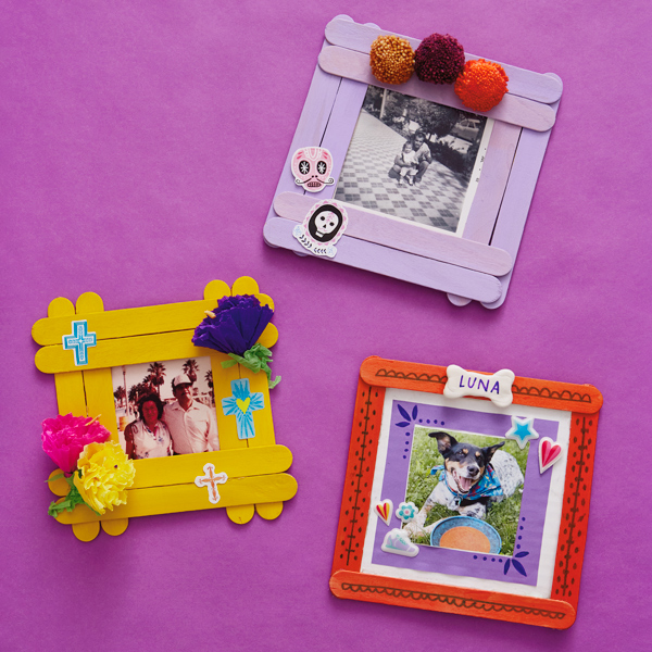 Crayola - Create Paint Stick pictures and DIY frames a great craft